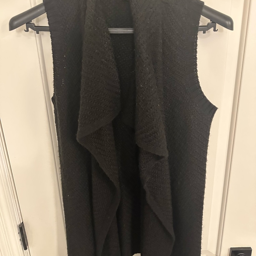 GAP Black Women's Cardigan Vest